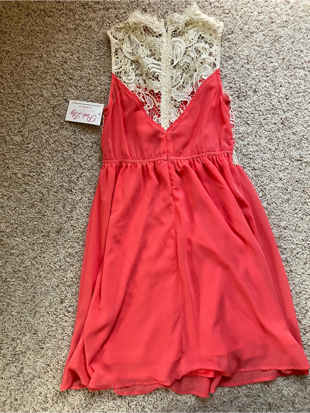 Pink Lily Coral and Cream Lace Cocktail Dress - Picture 5 of 6